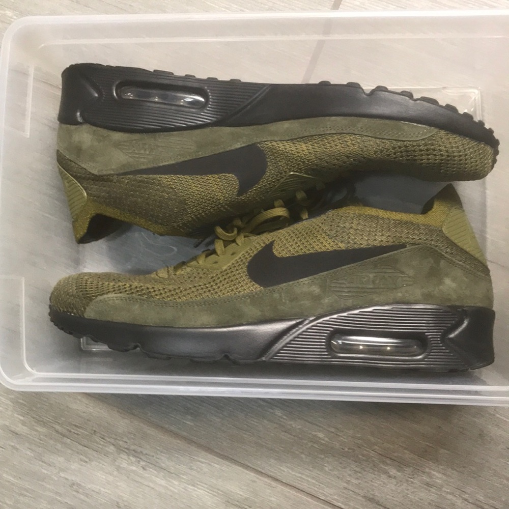 Air max 90 Ultra 2.0 Size 14